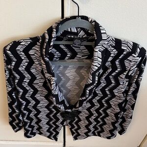 Black & White Chevron Open-Front Cardigan